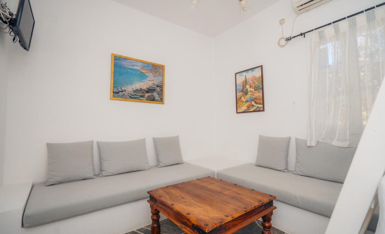 Giannakas Studios Platis Gialos  Luaran gambar