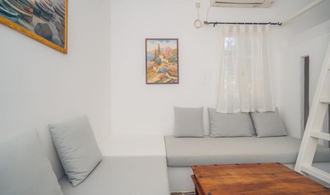 Giannakas Studios Platis Gialos  Luaran gambar